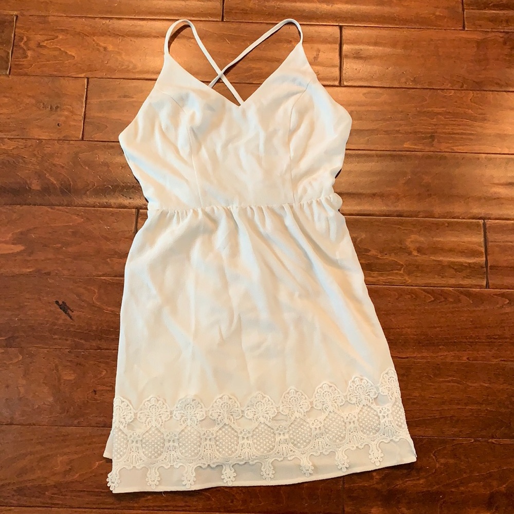 White Charlotte Russe dress in size medium